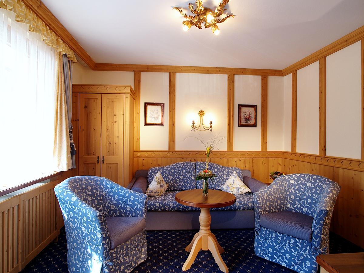 Hotel Alpenhof Kristall Mayrhofen Kültér fotó