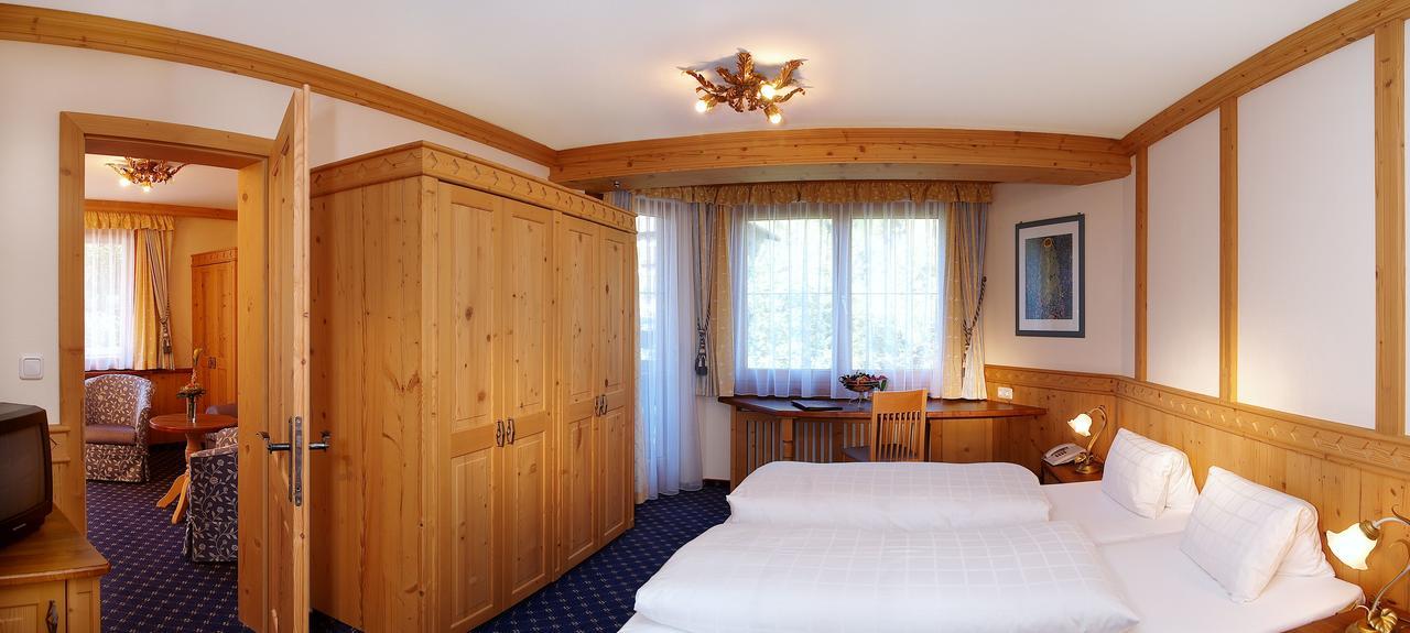 Hotel Alpenhof Kristall Mayrhofen Kültér fotó